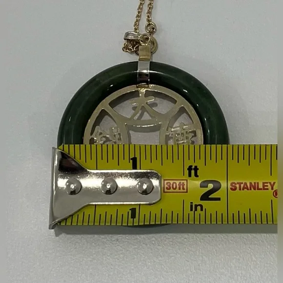 JADEITE Green and Gold-Tone Pendant - Picture 10 of 11